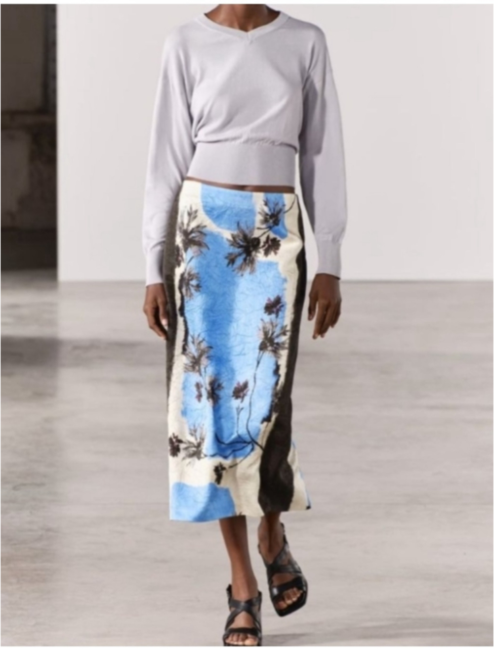 ZARA ZV COLLECTION BLOGGERS PRINTED PENCIL SKIRT SIZE M